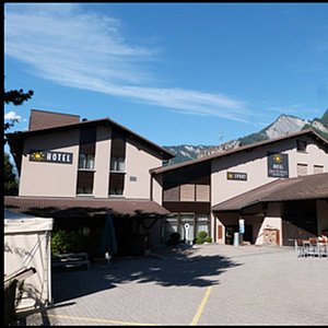 Hotel Sportcenter Fünf-Dörfer AG